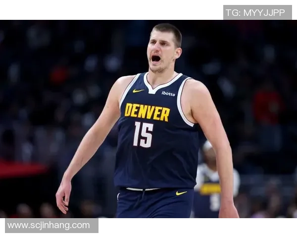 斯库特亨德森的崛起之路：从新秀到篮球明星的奋斗历程